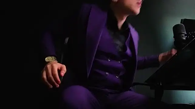 Show modela FelixStarkk na web-kameri