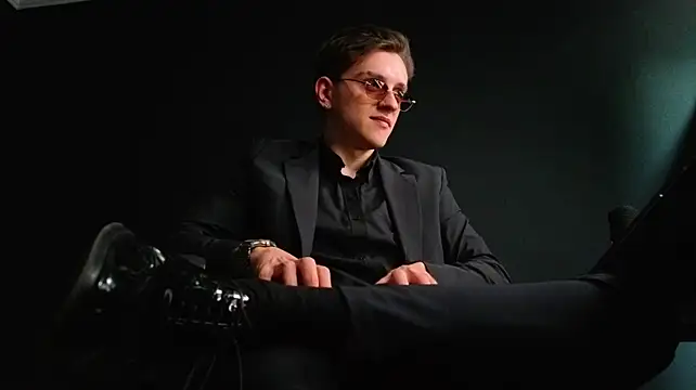FelixStarkk webkamerás műsora