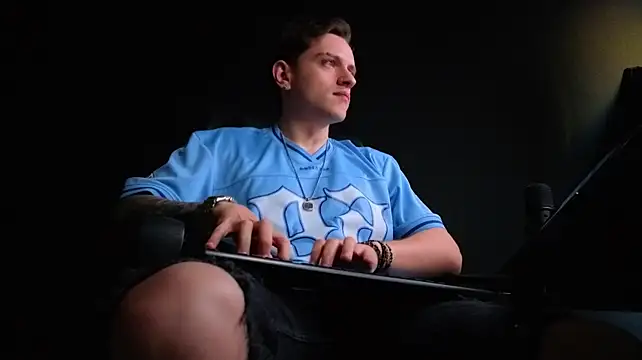 FelixStarkk's Webcam Show