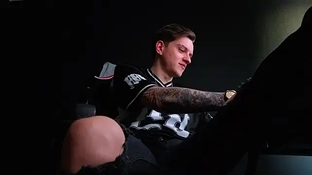 FelixStarkk Шоу с уебкамера