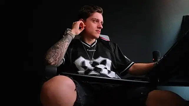 FelixStarkk webcam show