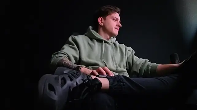 FelixStarkkn Webbikameraesitys