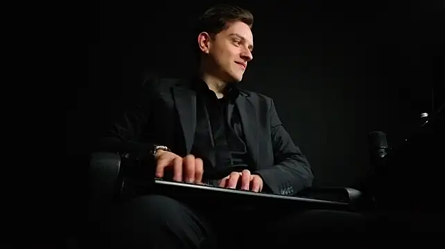 FelixStarkk Шоу с уебкамера