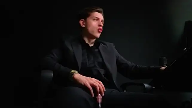 FelixStarkkn Webbikameraesitys