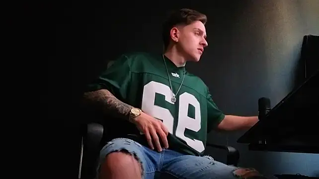 FelixStarkk Шоу с уебкамера