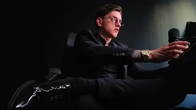 FelixStarkk: вебкам-шоу
