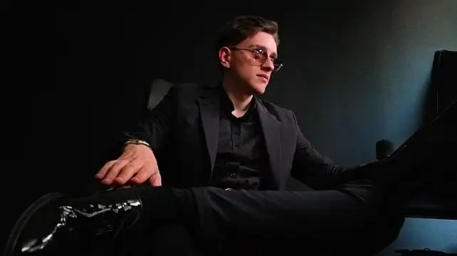 FelixStarkk 网络视讯表演