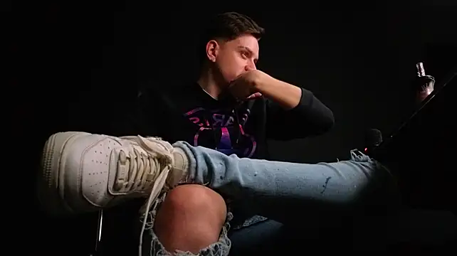 FelixStarkk 网络视讯表演