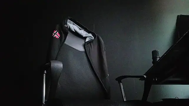FelixStarkk 在線直播表演