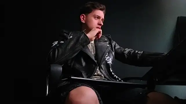Show modela FelixStarkk na web-kameri