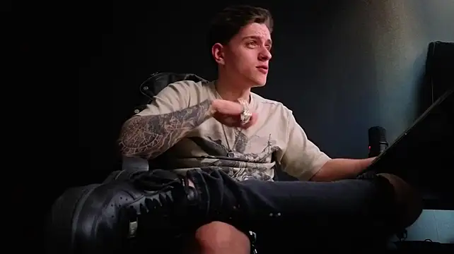 FelixStarkk's Webcam Show