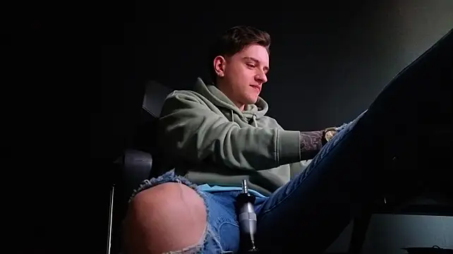 FelixStarkk webkamerás műsora