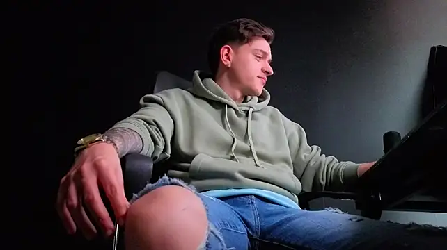 FelixStarkk webkamerás műsora