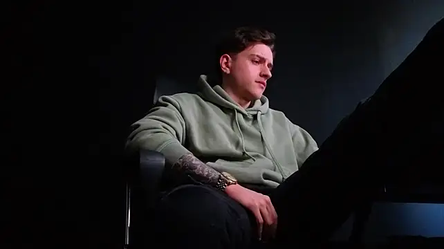 FelixStarkk 在線直播表演