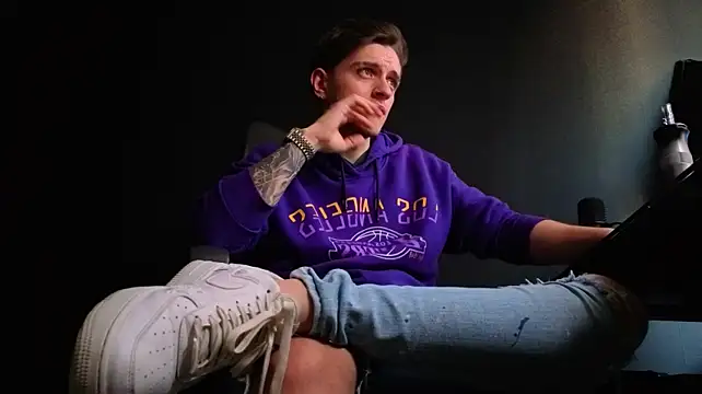 FelixStarkkn Webbikameraesitys