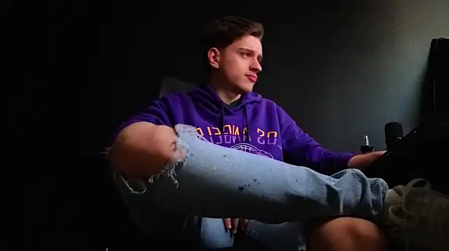 Pokazy przed kamerką – FelixStarkk