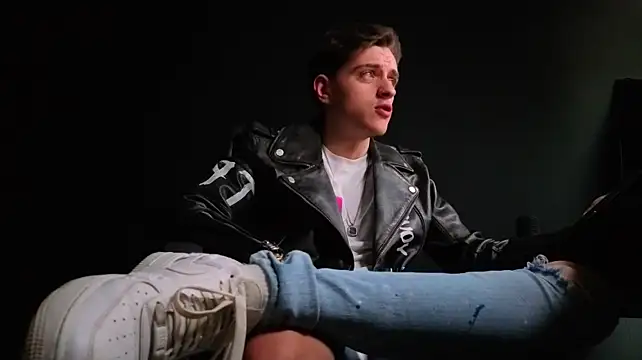 FelixStarkk webkamerás műsora