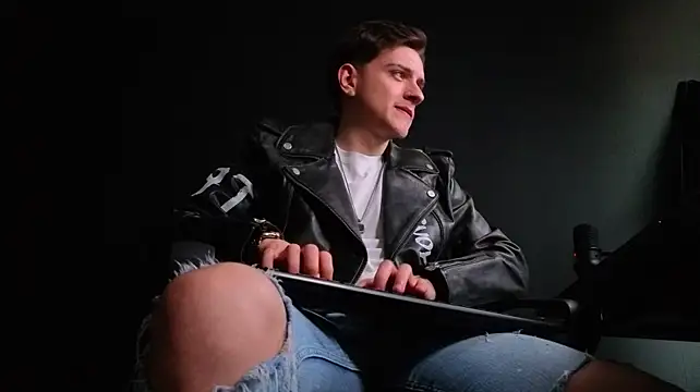 FelixStarkk – Kamerová šou