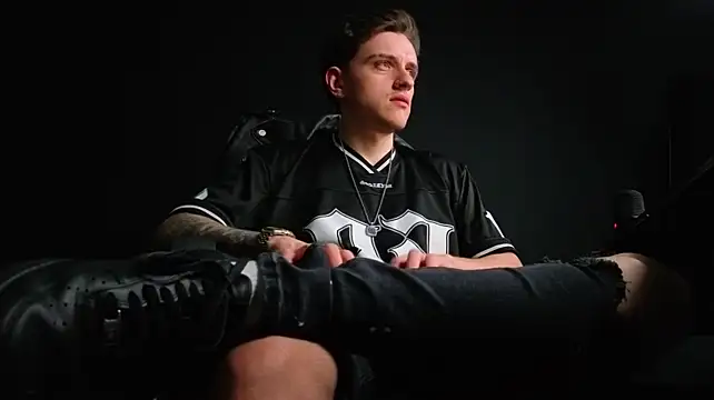 FelixStarkkn Webbikameraesitys