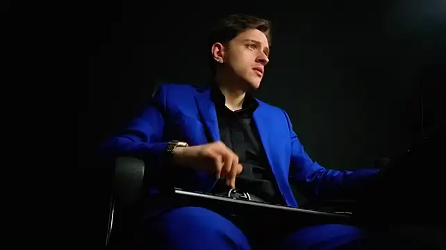 FelixStarkkのウェブカメラショー