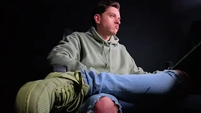 FelixStarkkのウェブカメラショー