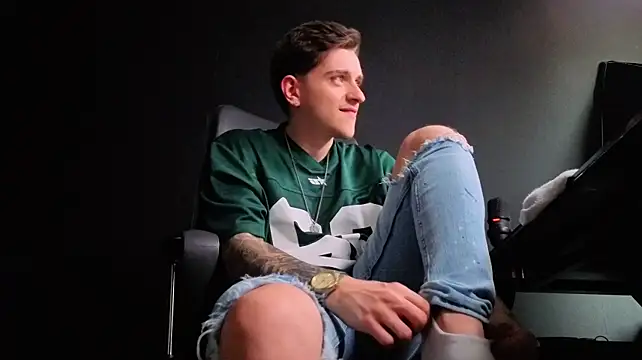 Show modela FelixStarkk na web-kameri