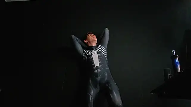 FelixStarkk: вебкам-шоу