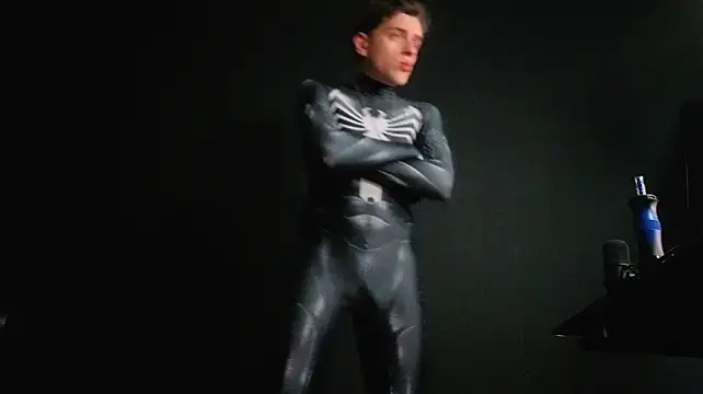FelixStarkk Show in webcam