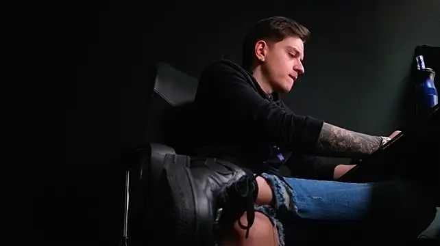 FelixStarkk – webcam-show