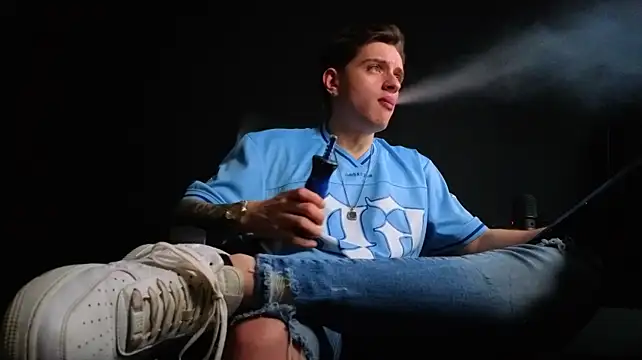 FelixStarkk – Kamerová šou