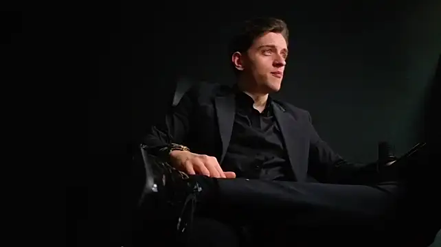 FelixStarkk Шоу с уебкамера