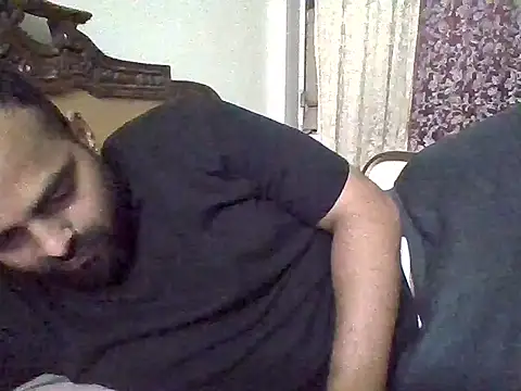 Show de FuckkkStarrr na webcam