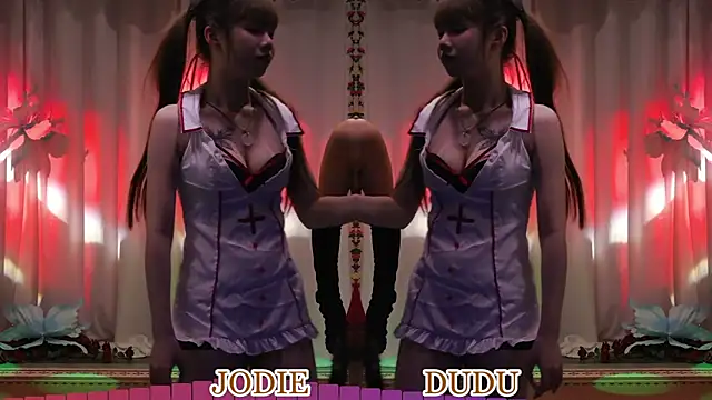 Show modela yznt-dudu na web-kameri
