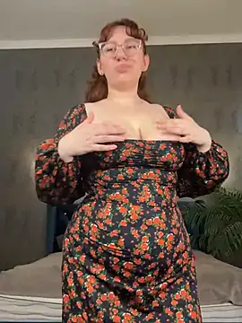 ellie_coy_ Adlı Modelin Canlı XXX Sohbeti