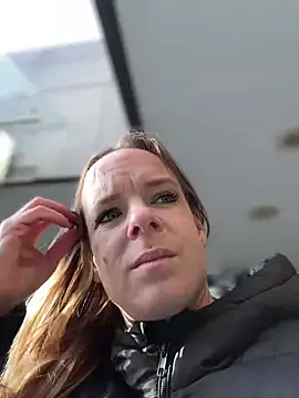 SexyMilf_1987 Webcam-Show