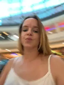 SexyMilf_1987 Webcam-Show