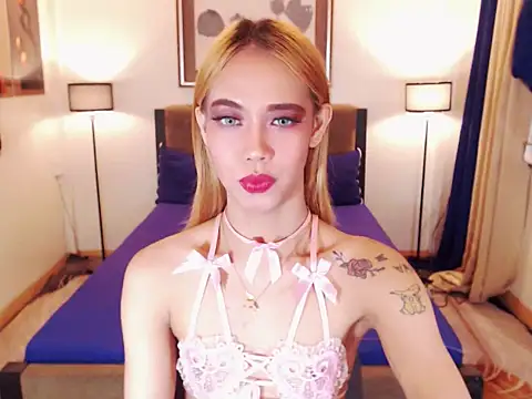 PreciousAmore Pertunjukan Webcam