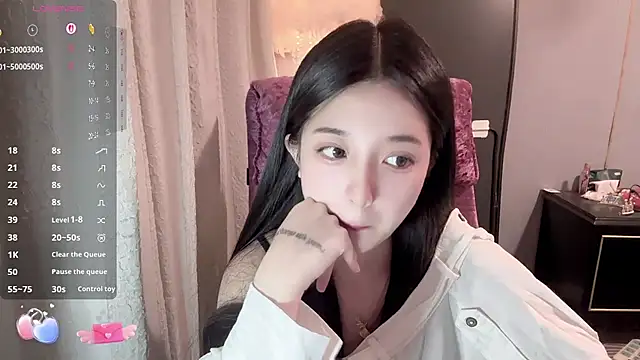 OiOi-666's Live XXX Chat