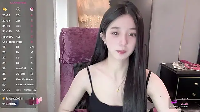 OiOi-666 Webcam show