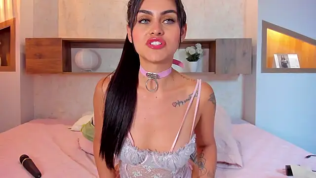 Онлайн чат Emilly_Beaumont
