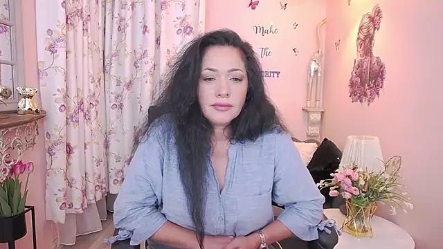 MyLovOne's Live XXX Chat