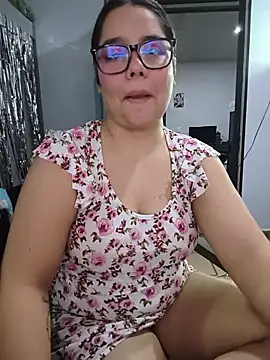عرض كام Eimy__saenz