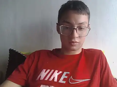 Thiagox274's Webcam Show