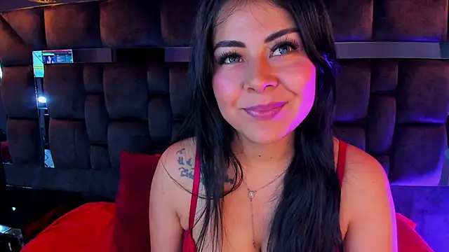 Chat +18 de Aniajoness_ ao vivo
