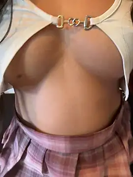 jinawaves Show in webcam