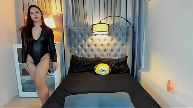 ameliamaureen Show in webcam