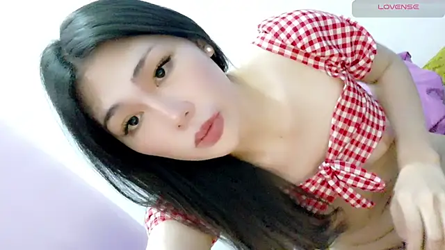 Pertunjukan Kamera Web tgirljennie_69