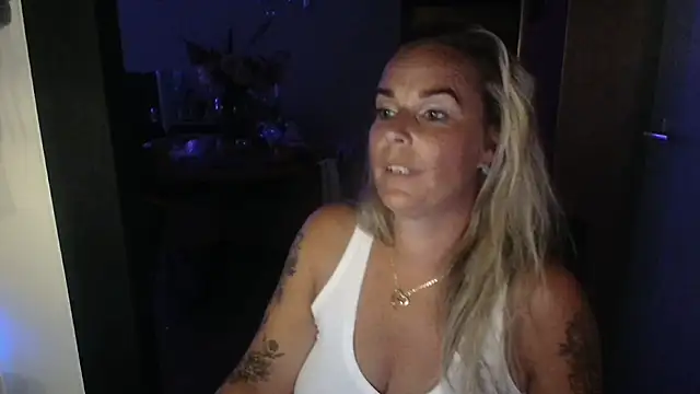 xMystiqueMavenx Webcamshow