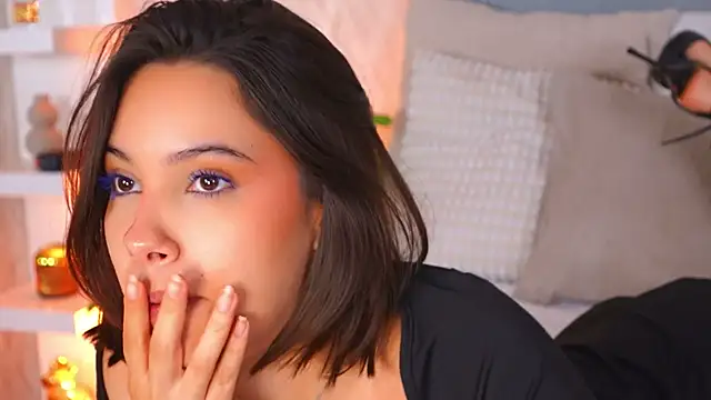 Sofy_Bradd 在線直播表演
