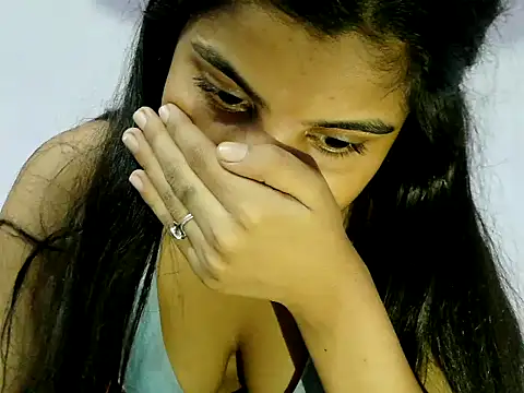 MISS_JYOTI Chat XXX in diretta